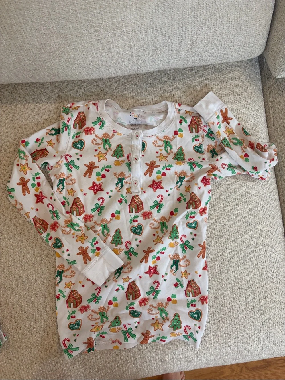 Roller Rabbit Kids 12 Pajama Set - Festive monkey, gingerbread holiday print EUC